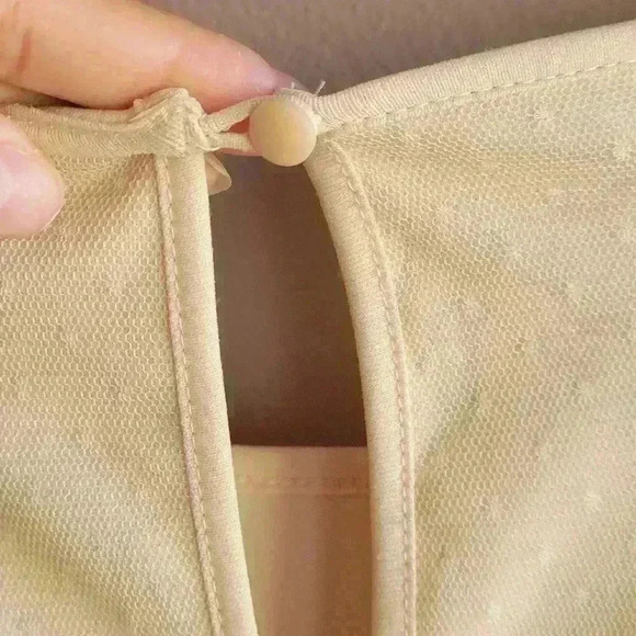 Lauren Conrad Cream Black Mesh  Floral Sleeveless Fit & Flare Lace Dress Size 6 - Picture 10 of 11